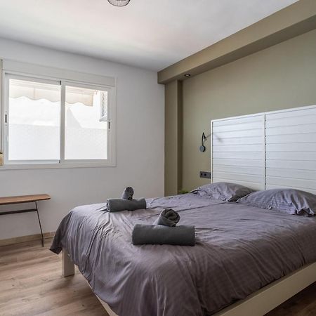 Stylish Apartment With Sea View Nerja Bagian luar foto